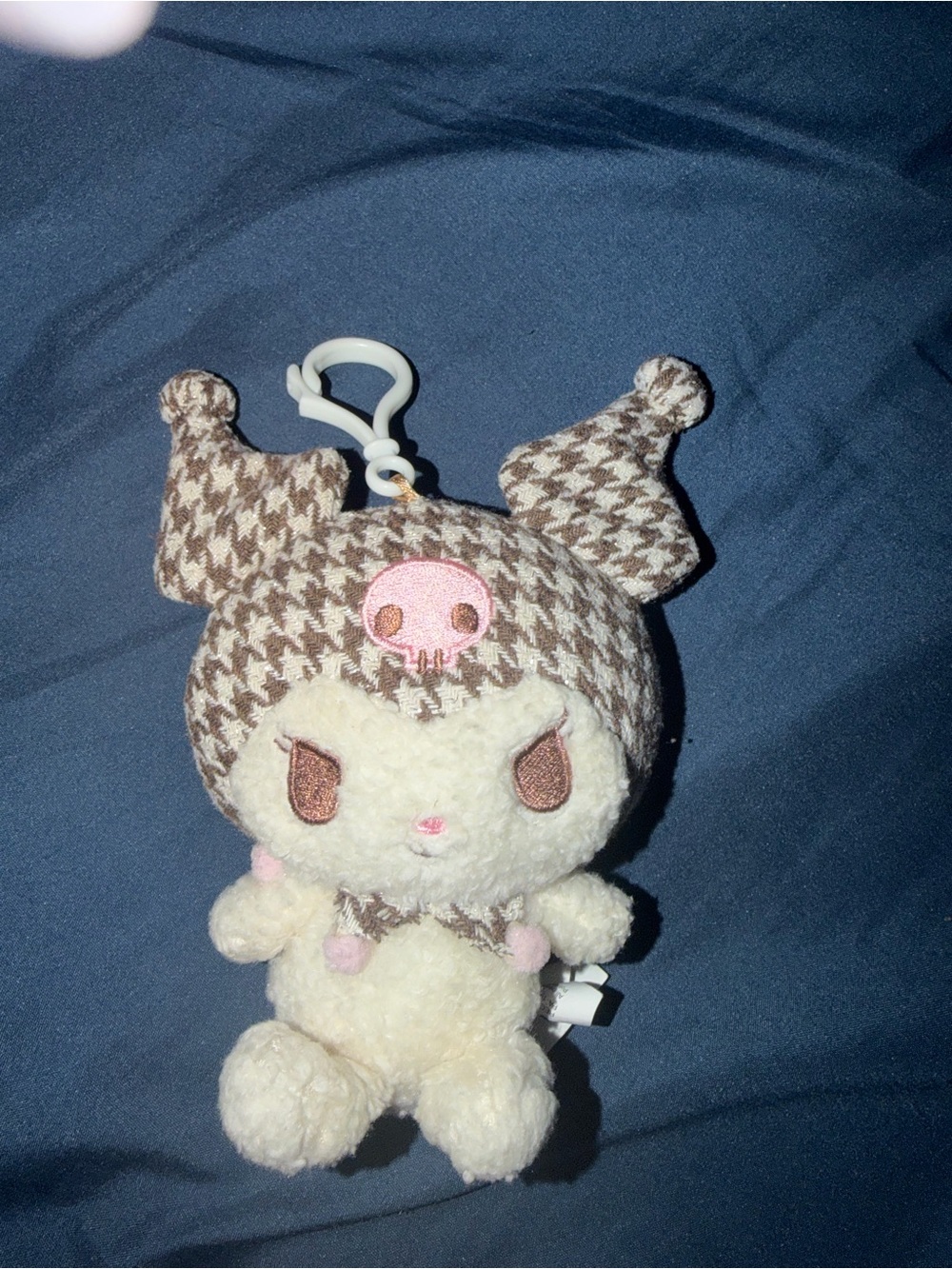 Plush kuromi ® Plush sanrio w/ Strap Keychain
Tan rare